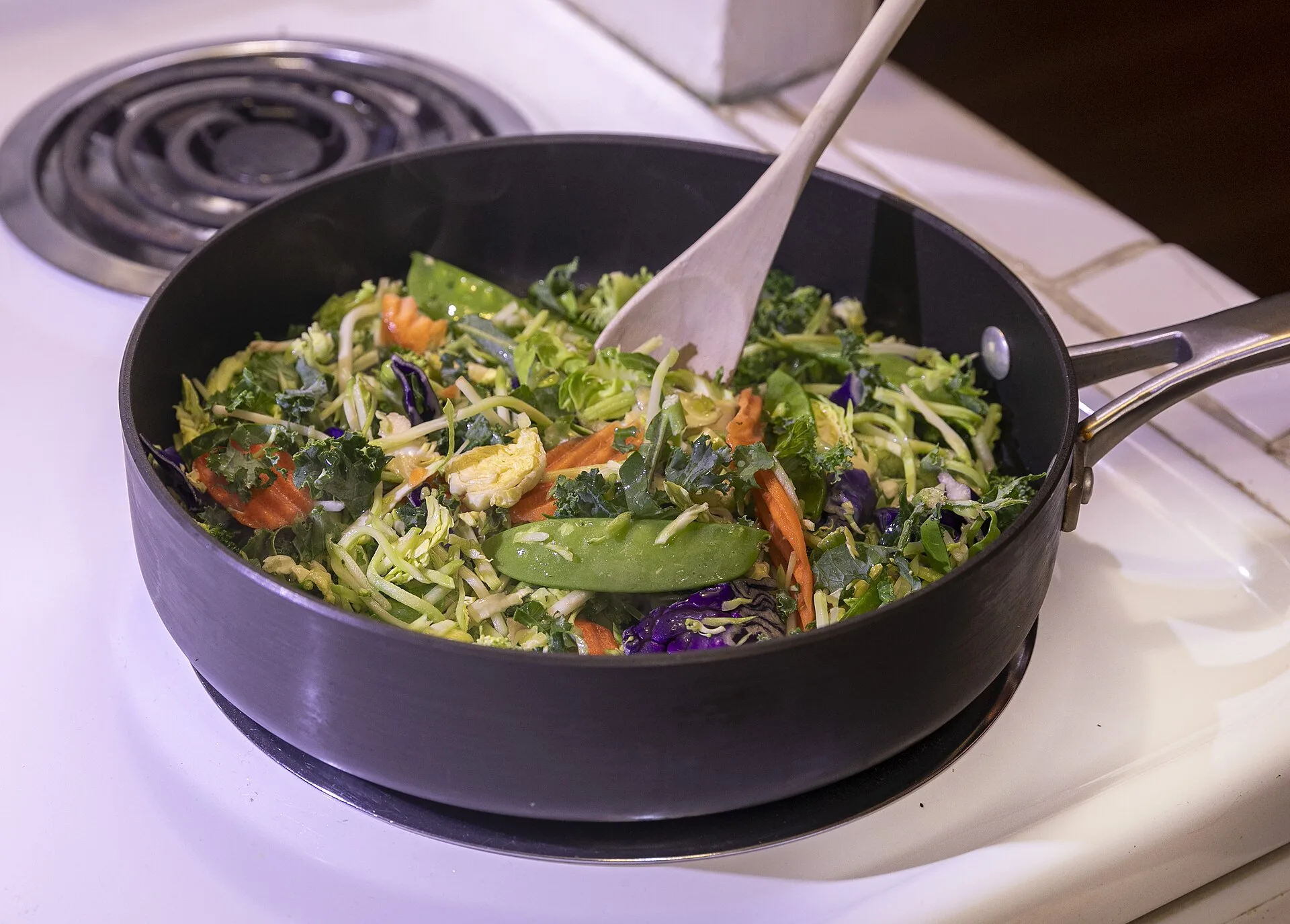 Poêlée de légumes sautés prête en moins de 30 minutes