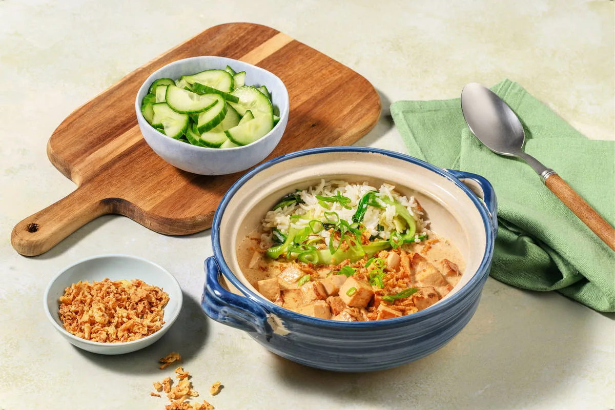 Box HelloFresh en cours de déballage