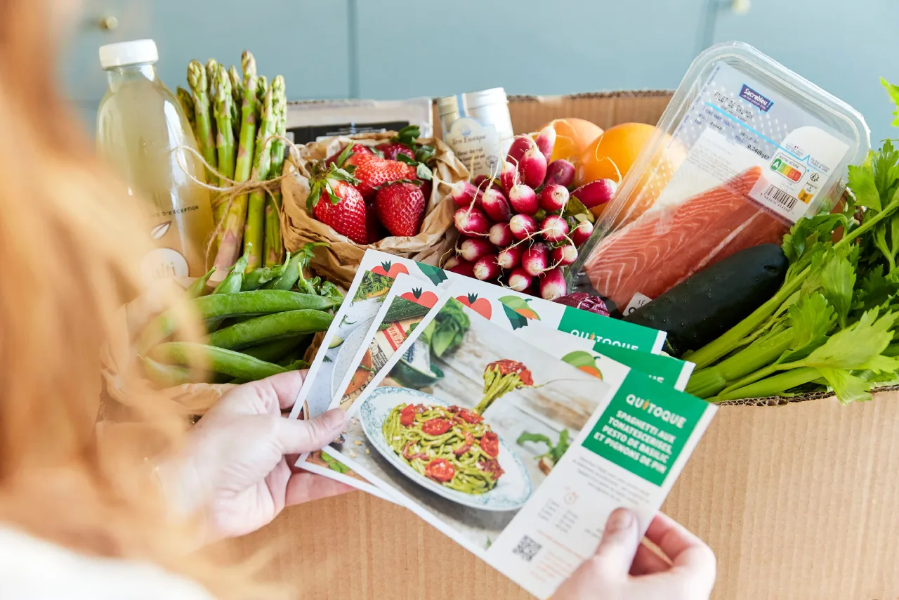 Deux assiettes d’une box repas cuisinée pour deux personnes